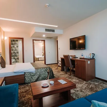 Hotel Ts Gold Trebizonda
