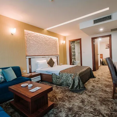 Hotel Ts Gold Trebizonda
