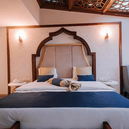 Ts Gold Hotel
