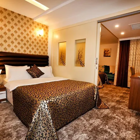 Ts Gold 3*
