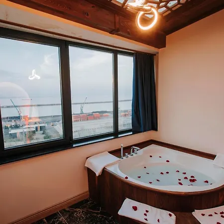 Ts Gold Hotel 3*
