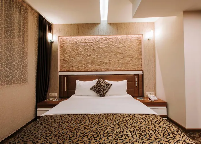 Ts Gold 3* ترابزون